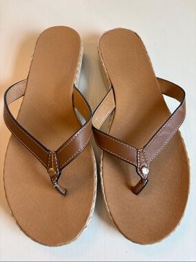 Tommy Bahama Thomas Brown Leather Thong Sandals
